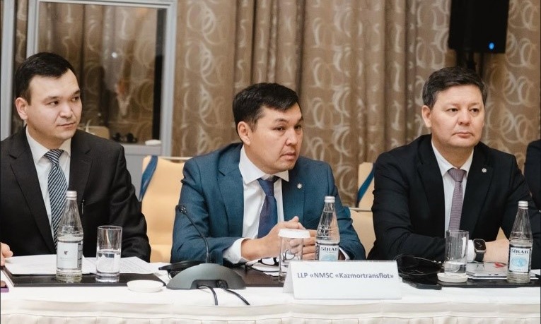 Қазақтеңізкөлікфлоты ТХКМ қауымдастығының отырысына қатысты