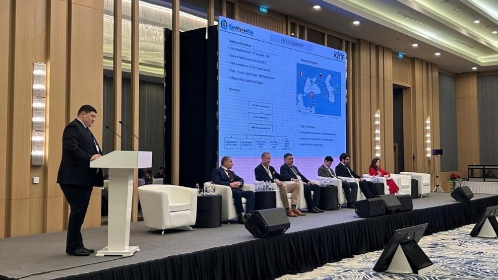 КМТФ Гонконг қаласында тіркелген «Transport Events Limited» компаниясы ұйымдастырған 2025 жылғы 5-ші Каспий порттары мен логистика көрмесіне қатысты