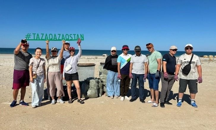 «Қазақтеңізкөлікфлоты» «Таза Қазақстан» акциясына қолдау көрсетті.