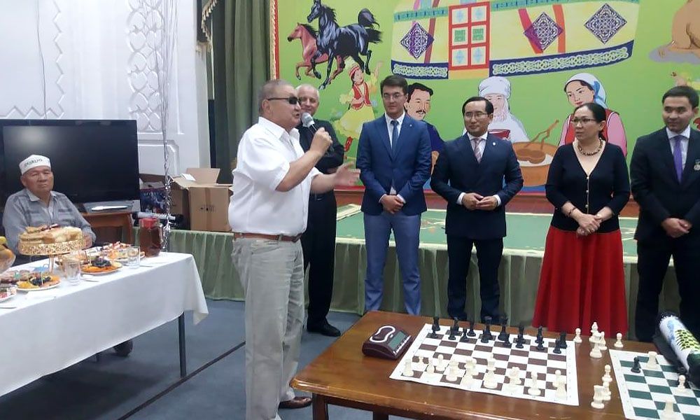 Коллектив НМСК "Казмортрансфлот" выступил спонсором благотворительной акции в Мангистауском областном доме - интернате для престарелых и инвалидов